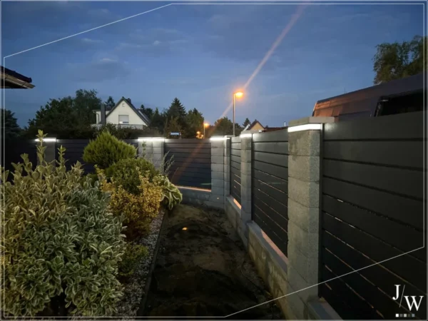 Individueller Grundstückszaun in Forst mit Montage Individueller Grundstückszaun in Forst mit Montage